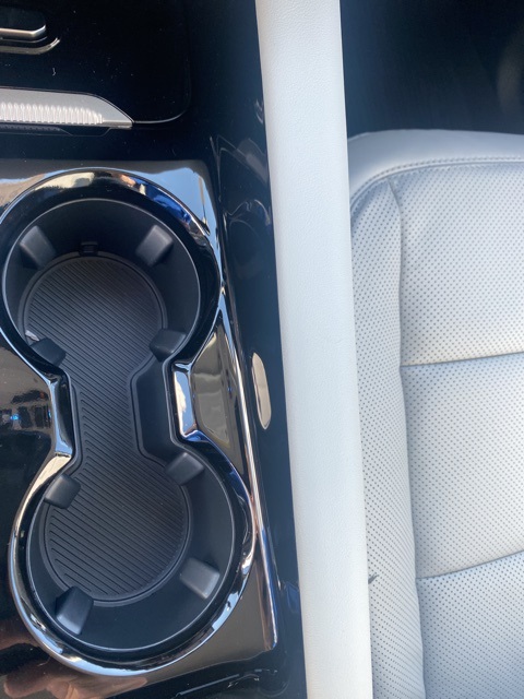 2025 Ford Explorer Platinum photo 28