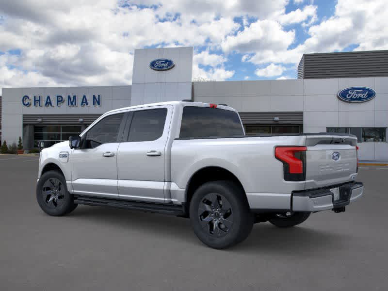 2025 Ford F-150 Lightning photo 4