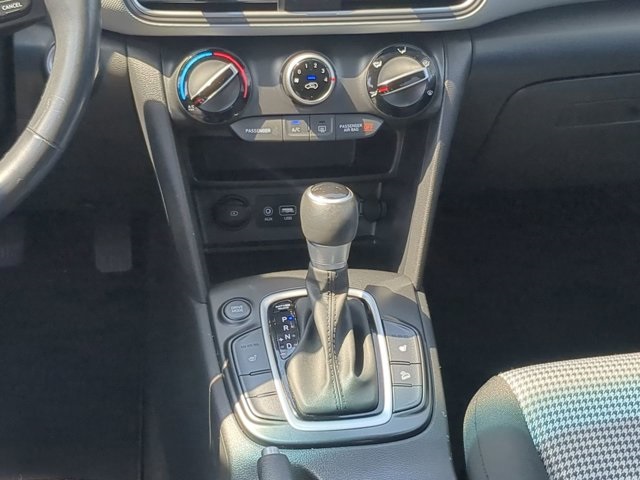 2020 Hyundai Kona SEL Plus photo 18