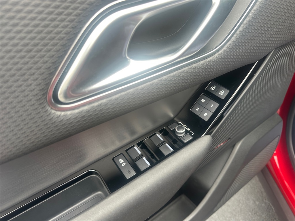 2023 Land Rover Range Rover Velar R-Dynamic S photo 23