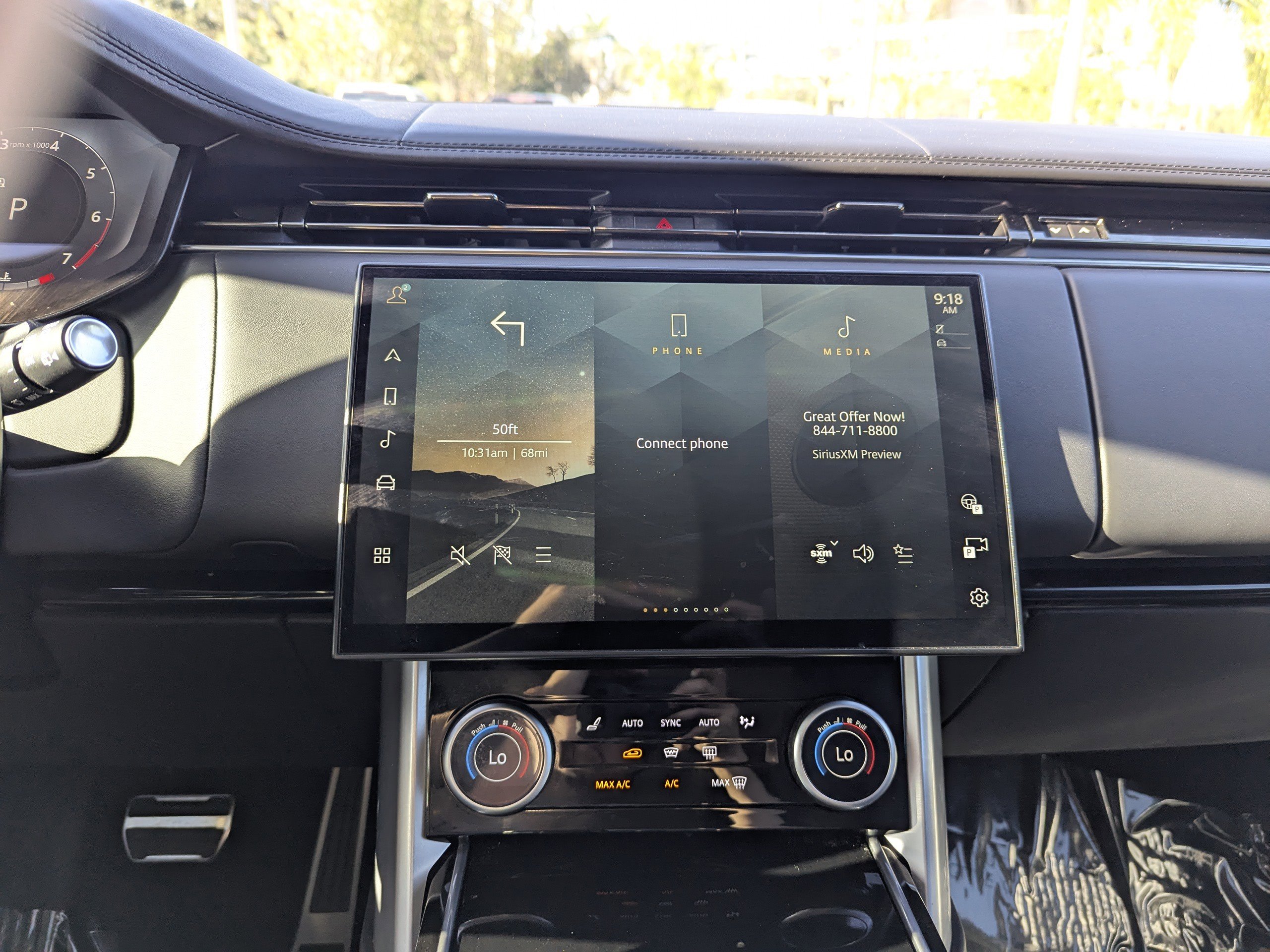 2023 Land Rover Range Rover SE photo 26