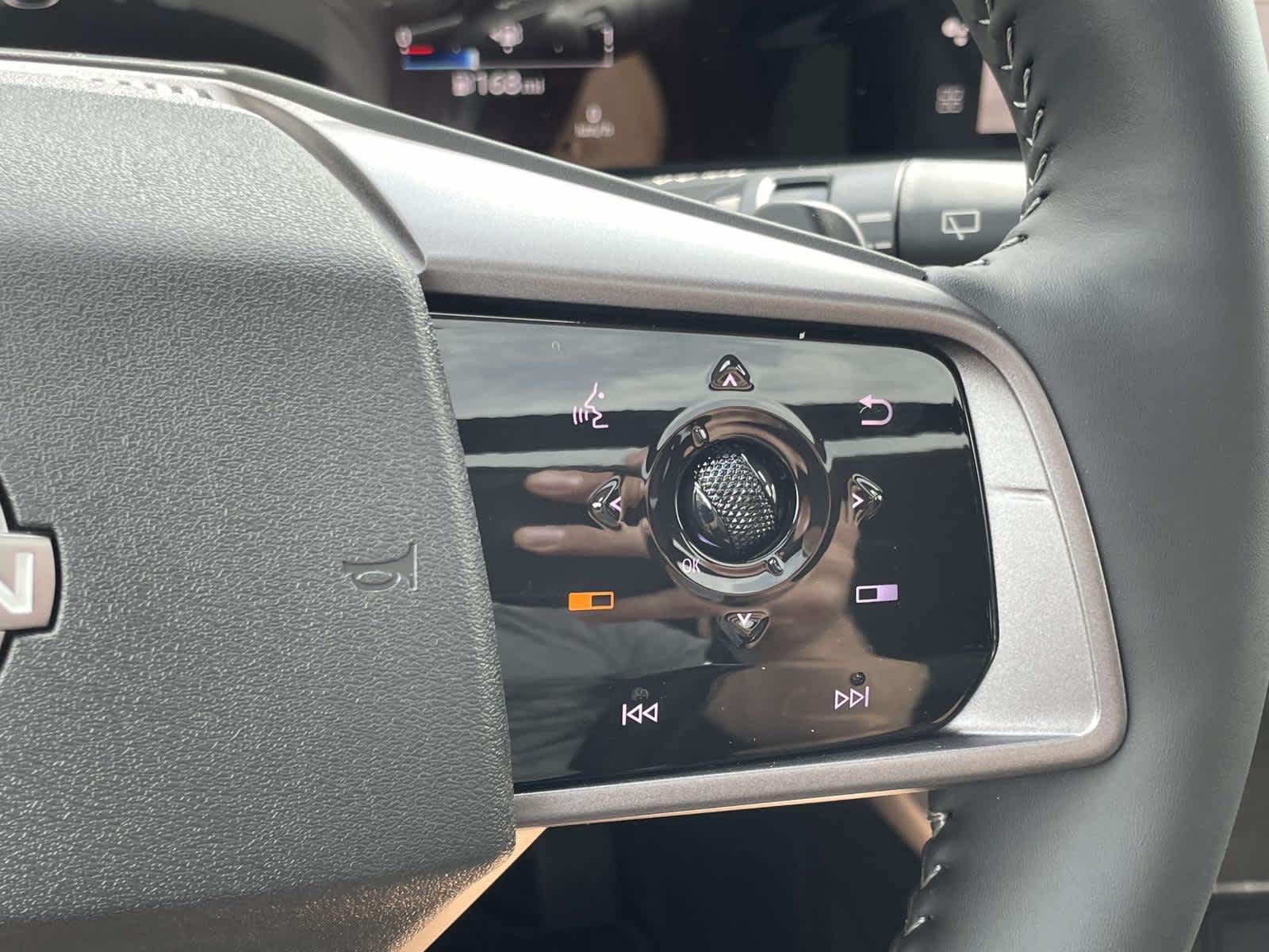 2025 Nissan Murano SL photo 35