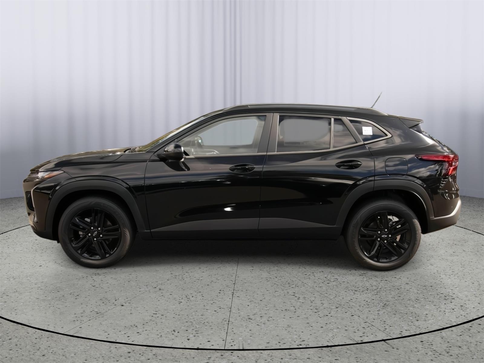 2025 Chevrolet Trax ACTIV photo 4