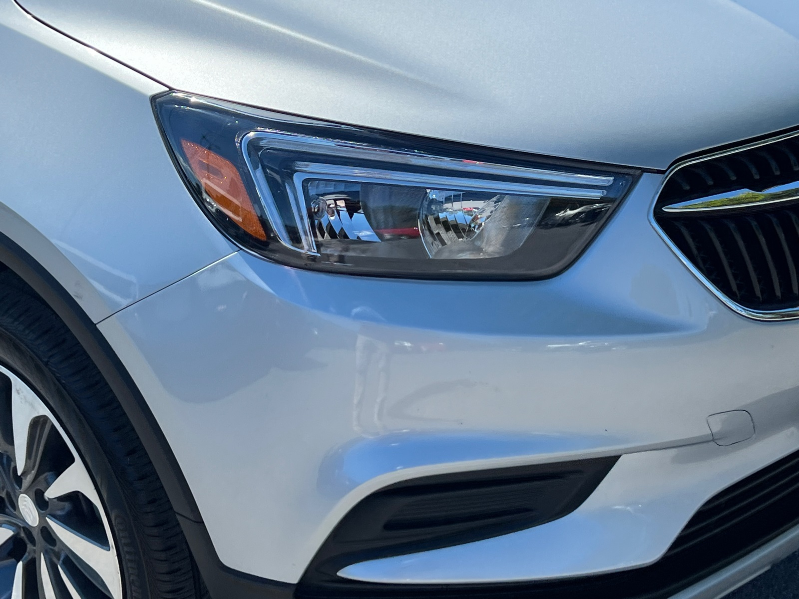 2022 Buick Encore Preferred photo 7