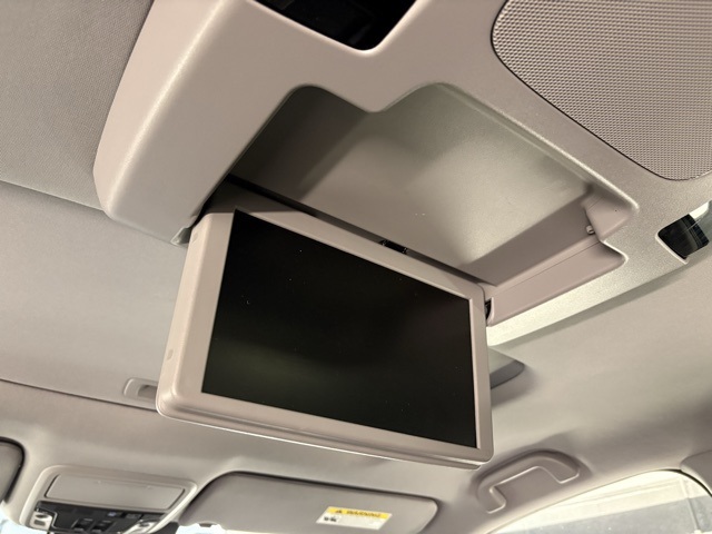 2020 Honda Pilot Elite photo 23
