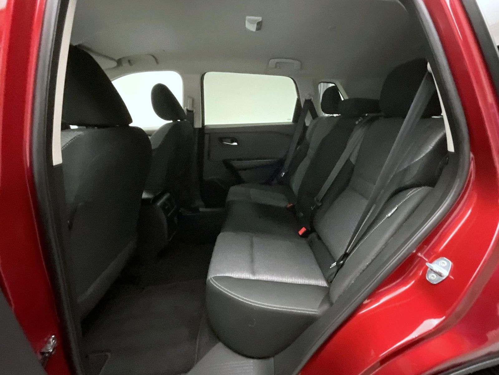 2023 Nissan Rogue SV photo 19