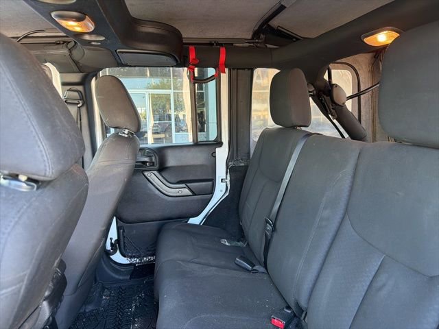 2015 Jeep Wrangler Unlimited Sport photo 7