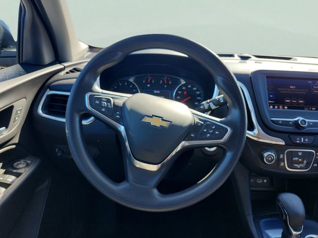 2023 Chevrolet Equinox LT photo 3