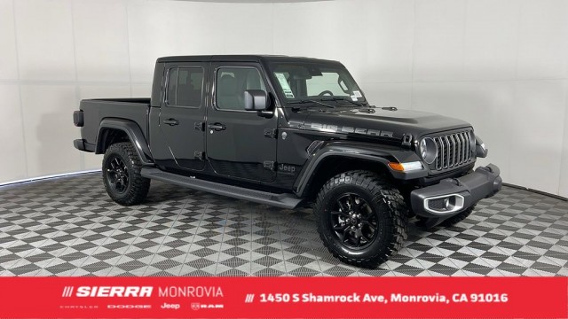 2025 Jeep Gladiator 