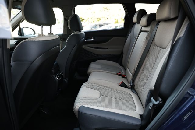 2023 Hyundai Santa Fe SE photo 25