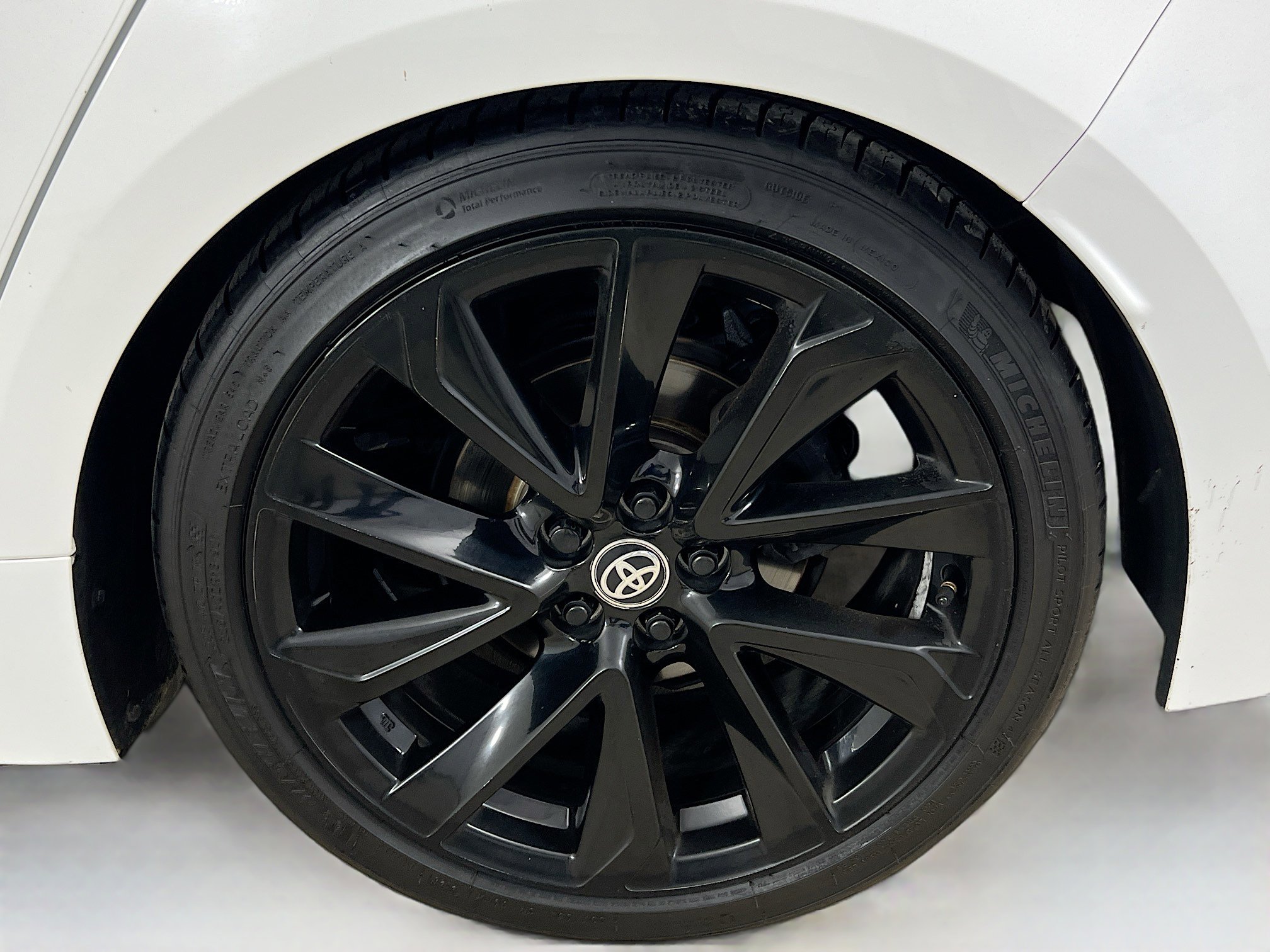 2021 Toyota Corolla SE photo 26