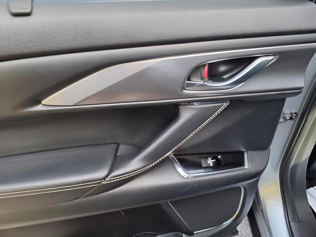 2023 Mazda CX-9 Grand Touring photo 6