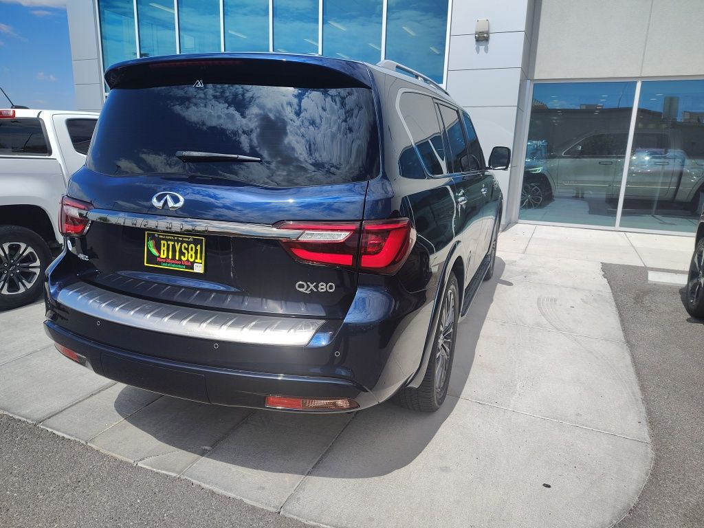2023 Infiniti QX80 Premium Select photo 16