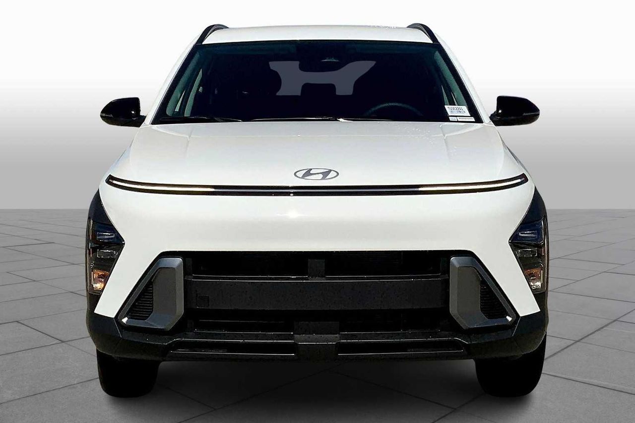 2026 Hyundai Kona SEL photo 3