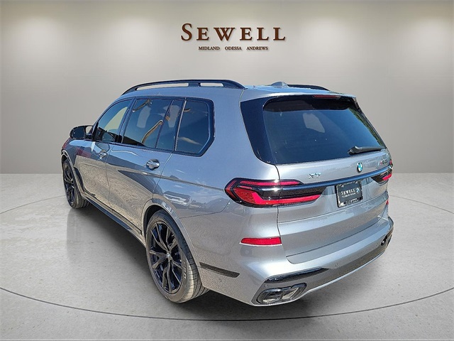 2026 Bmw X7 M60i photo 3