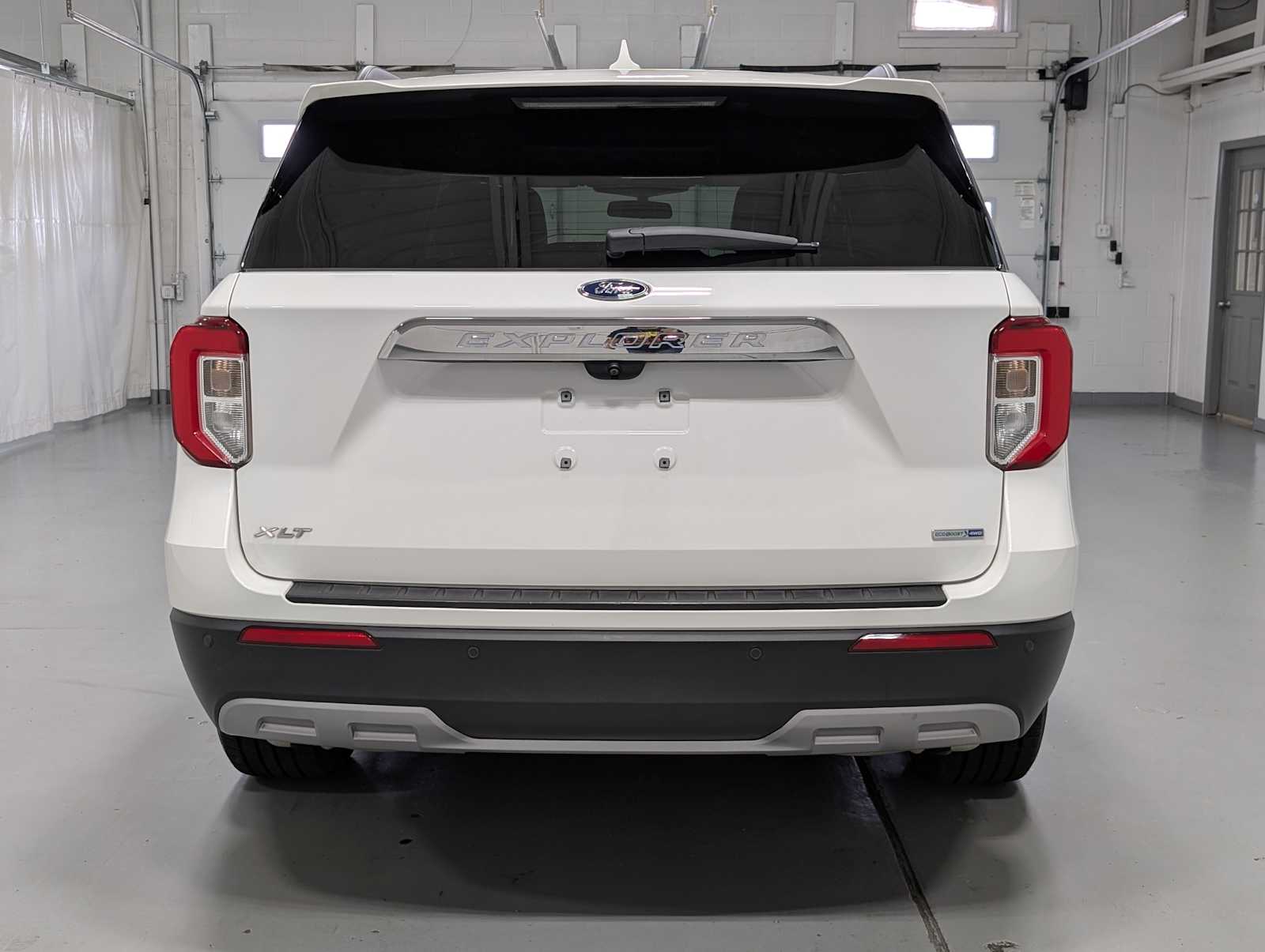 2020 Ford Explorer XLT photo 6