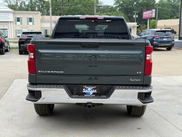 2026 Chevrolet Silverado photo 5