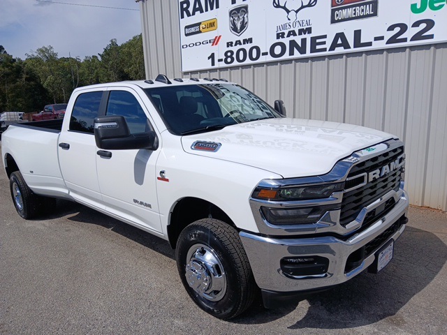 2026 RAM Ram 3500 Pickup Big Horn's photo
