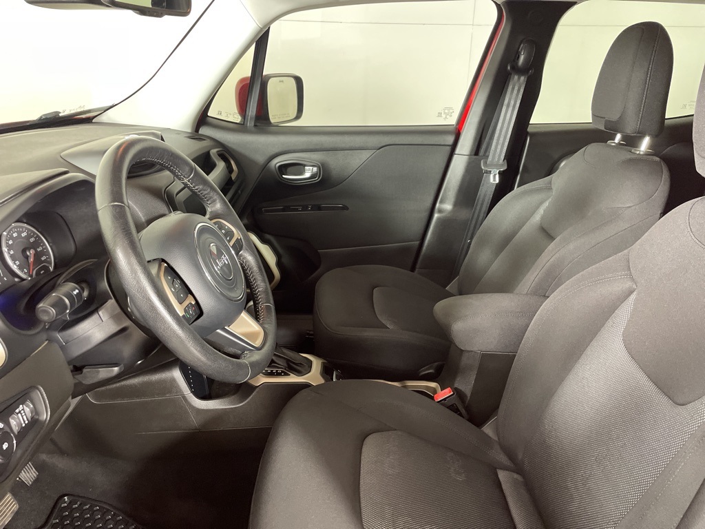 2016 Jeep Renegade Latitude photo 20