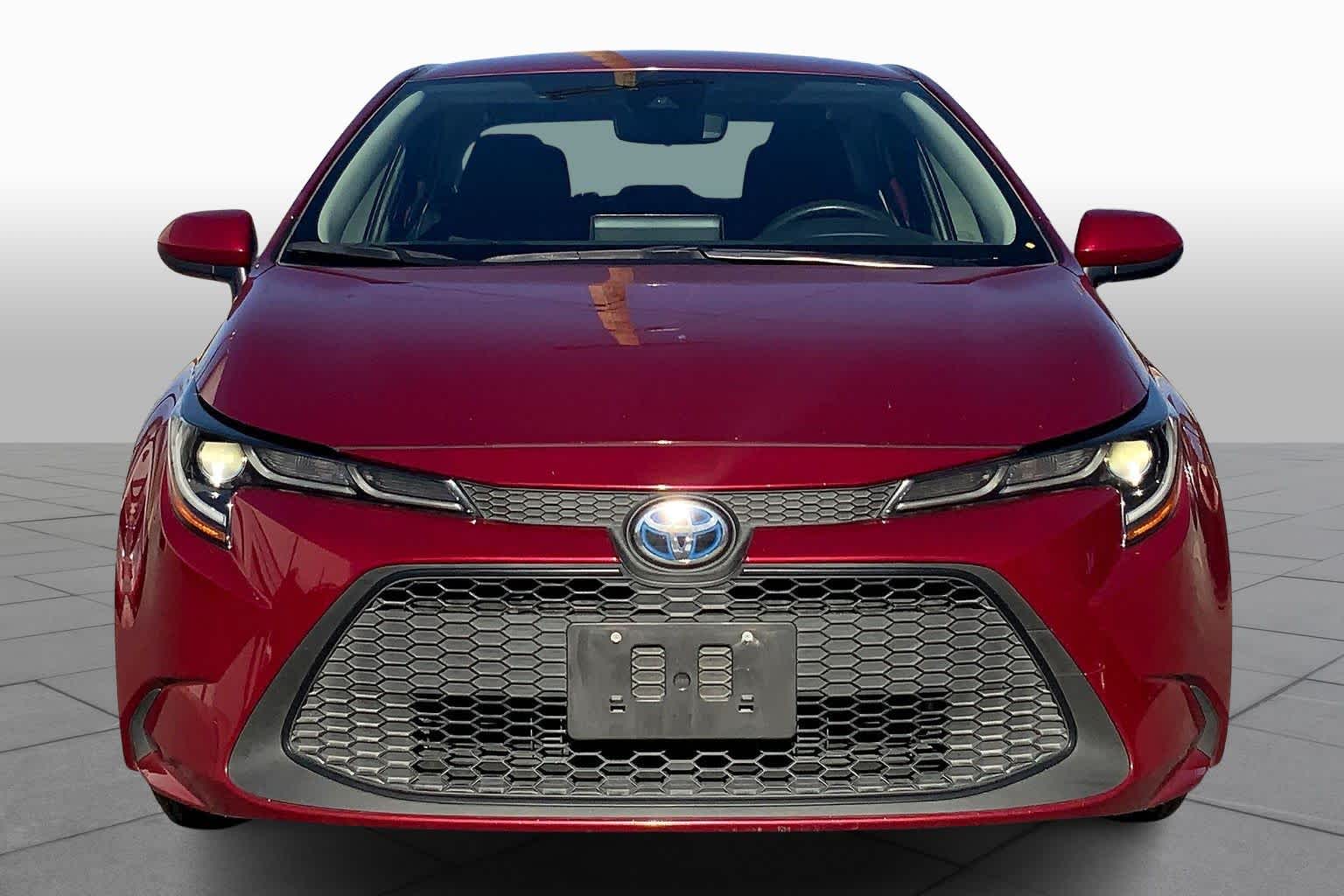 2022 Toyota Corolla Hybrid LE photo 3