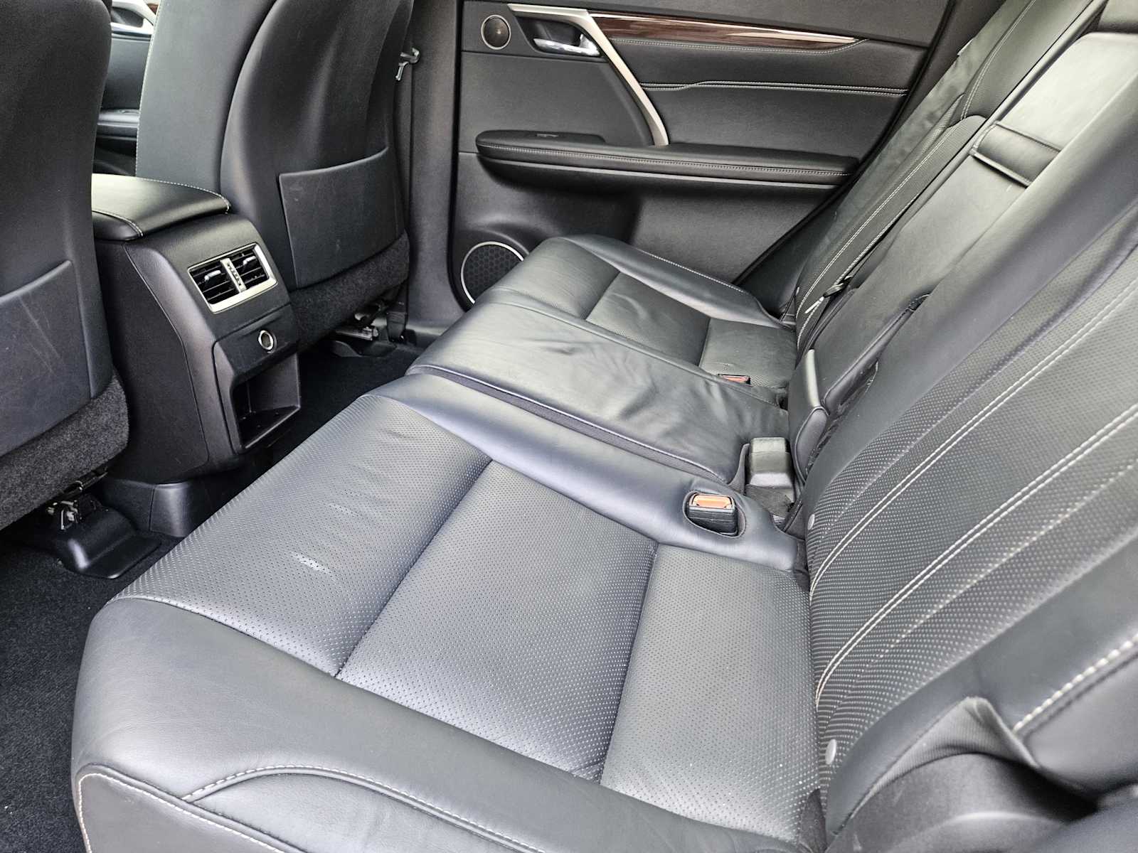 2017 Lexus RX photo 19