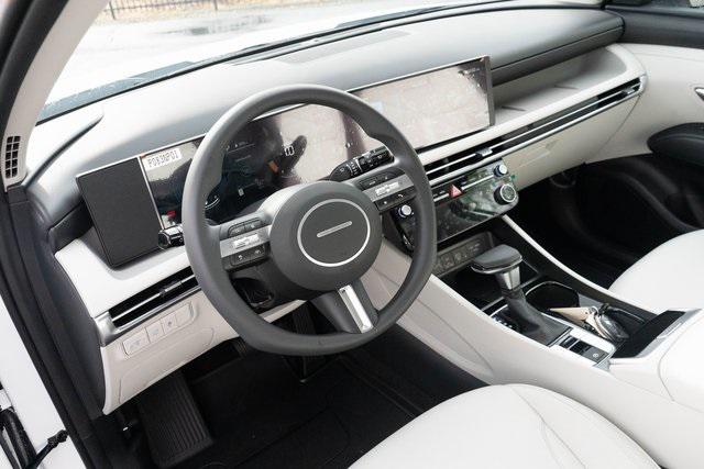 2025 Hyundai Tucson SEL photo 3