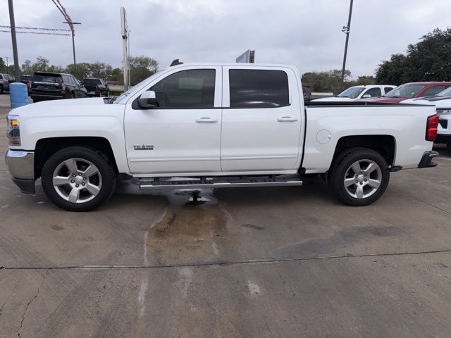2018 Chevrolet Silverado 1500 LT photo 4