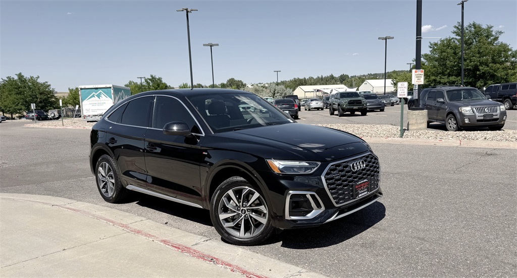 2023 Audi Q5 Sportback 45 S line Premium Plus photo 2