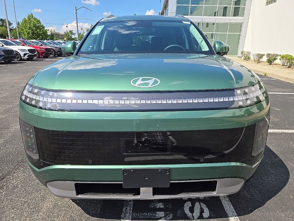 2026 Hyundai Ioniq SEL photo 3