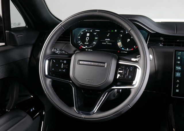 2025 Land Rover Range Rover Sport SE photo 11