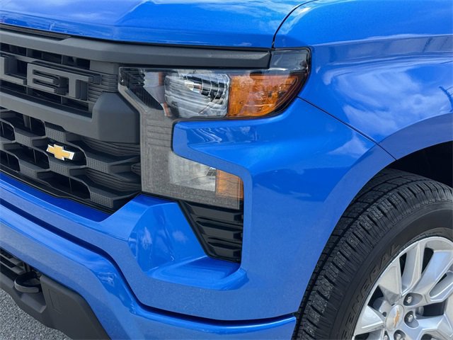 2025 Chevrolet Silverado 1500 Custom photo 10