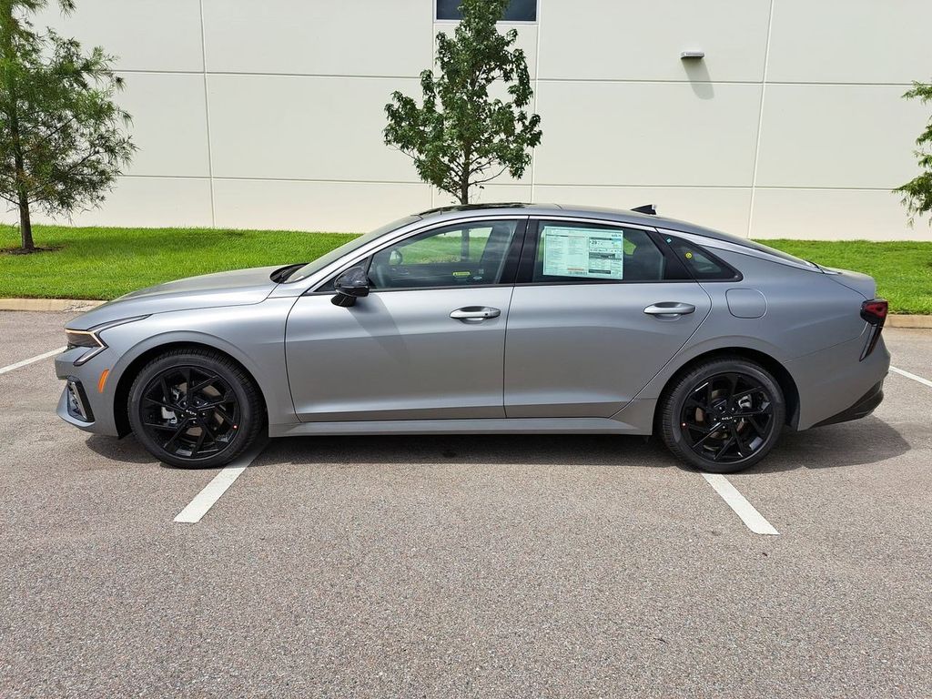 2026 Kia K5 GT-Line photo 8