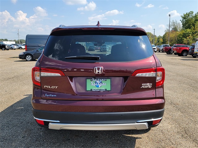 2022 Honda Pilot Touring photo 2