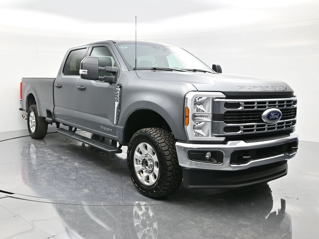2024 Ford F-250 Super Duty XLT's photo