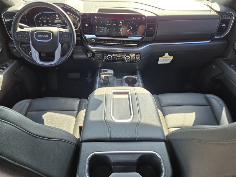 2022 Gmc Sierra 1500 SLT photo 11