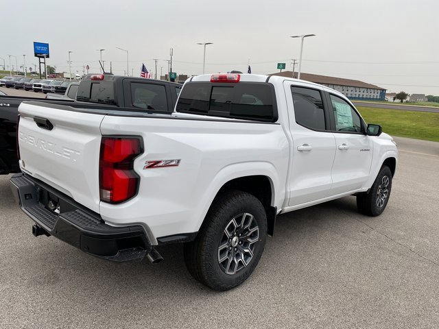 2025 Chevrolet Colorado Z71 photo 5