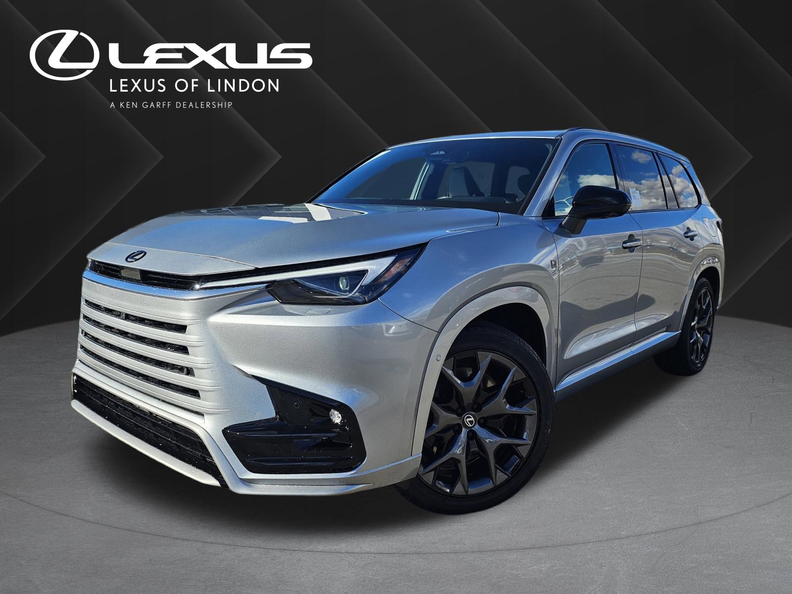 2026 Lexus TX Hybrid's photo