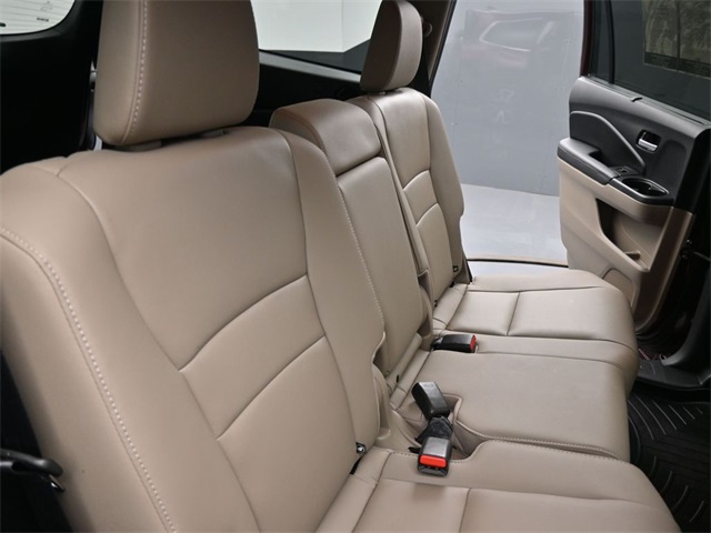 2019 Honda Pilot Touring photo 22