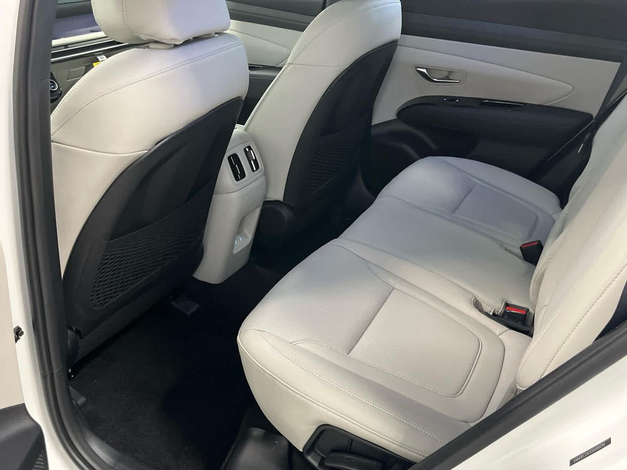 2025 Hyundai Tucson Limited photo 30