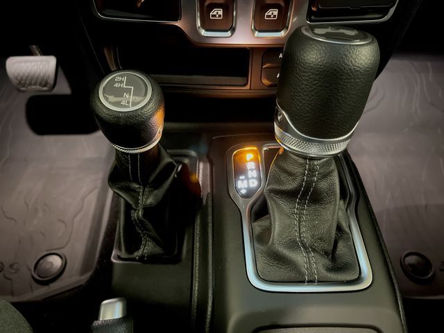 2025 Jeep Wrangler Sport photo 20