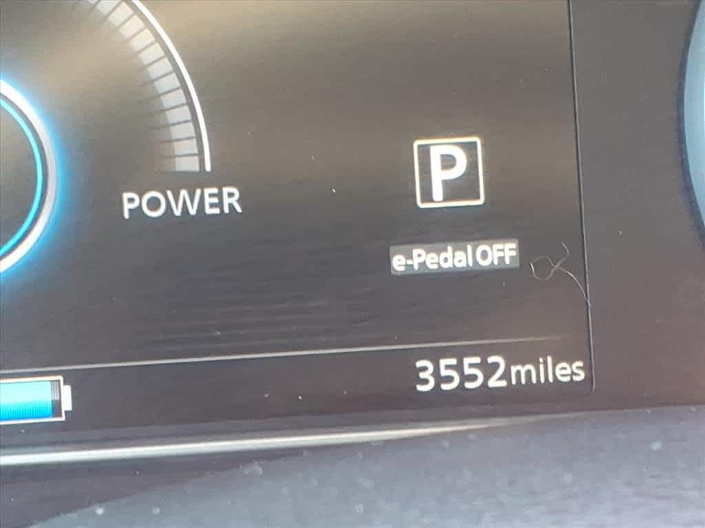 2025 Nissan Leaf SV Plus photo 24
