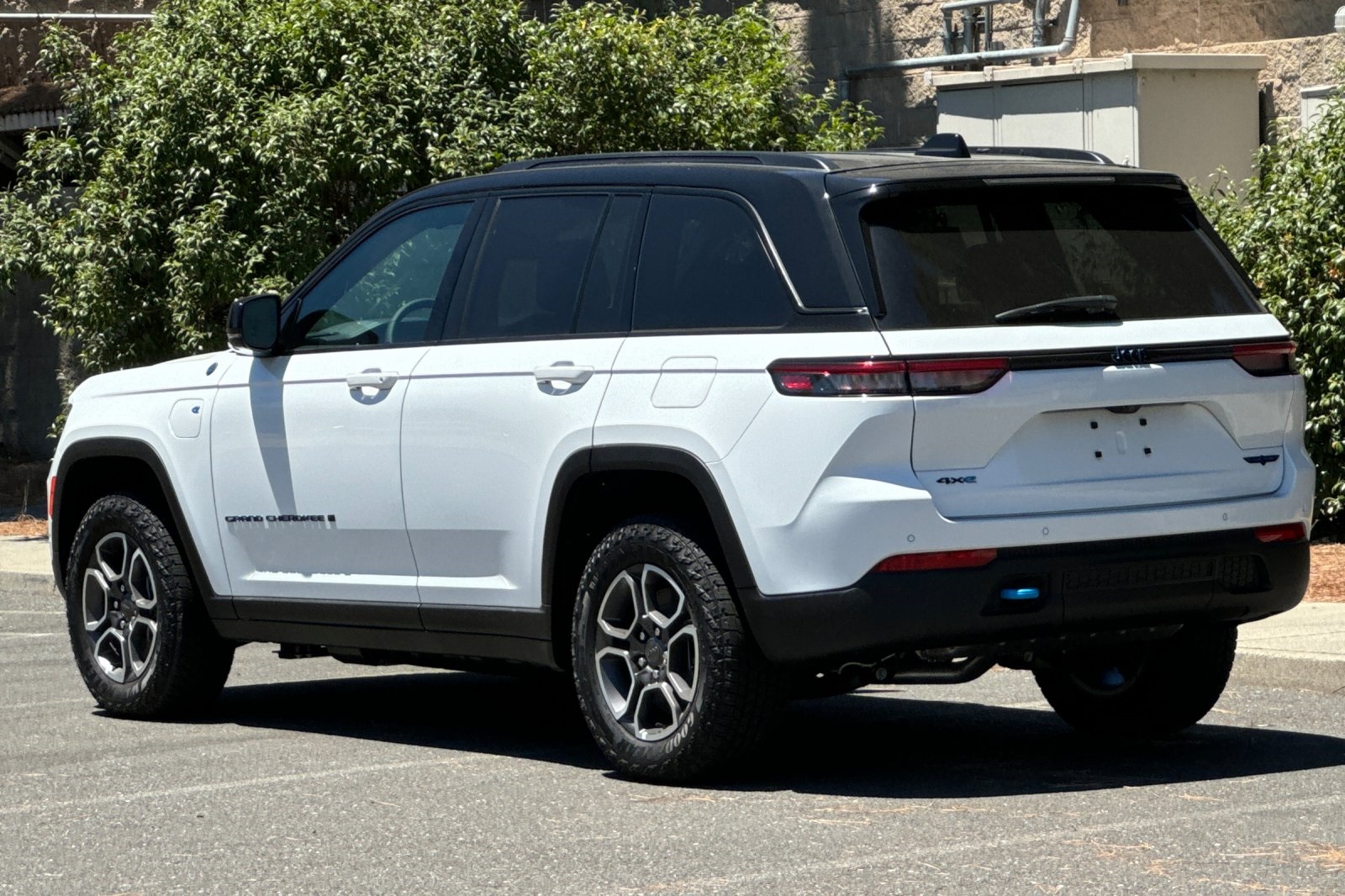 2023 Jeep Grand Cherokee Trailhawk 4xe photo 5