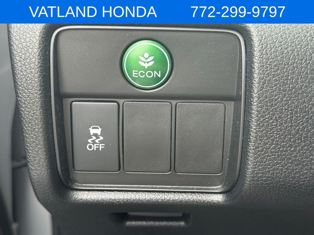 2014 Honda Accord photo 16