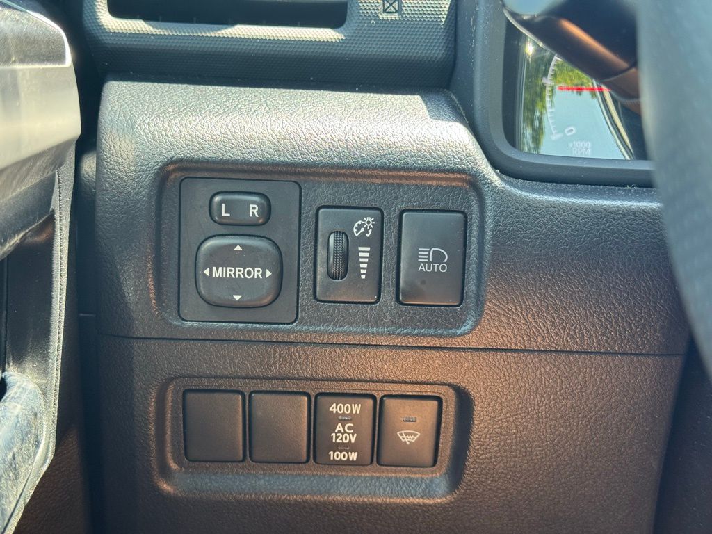 2024 Toyota 4Runner SR5 photo 21