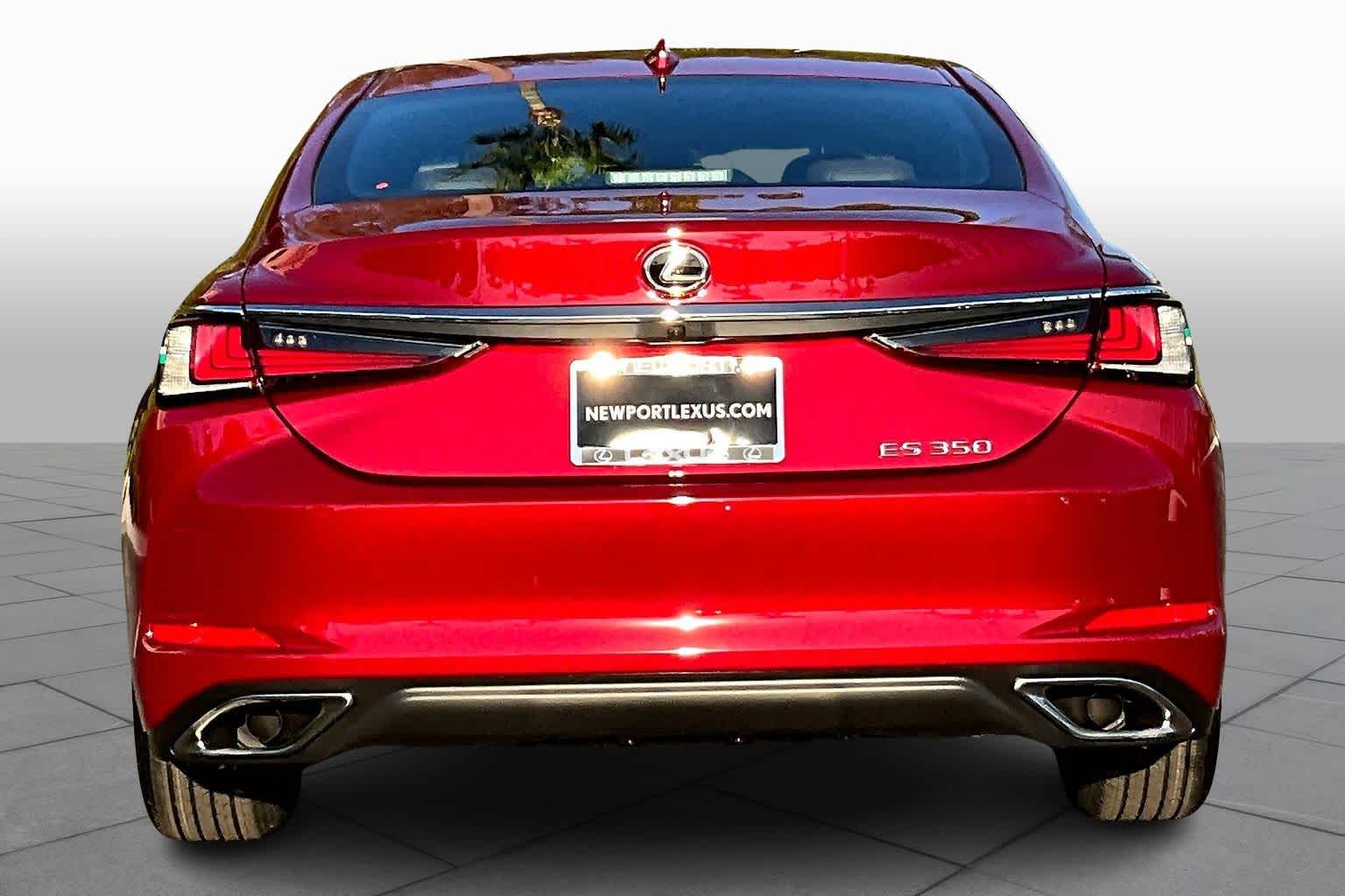 2025 Lexus ES 350 photo 4