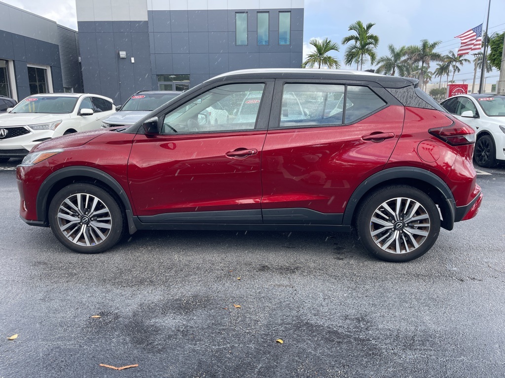 2023 Nissan Kicks SV photo 6