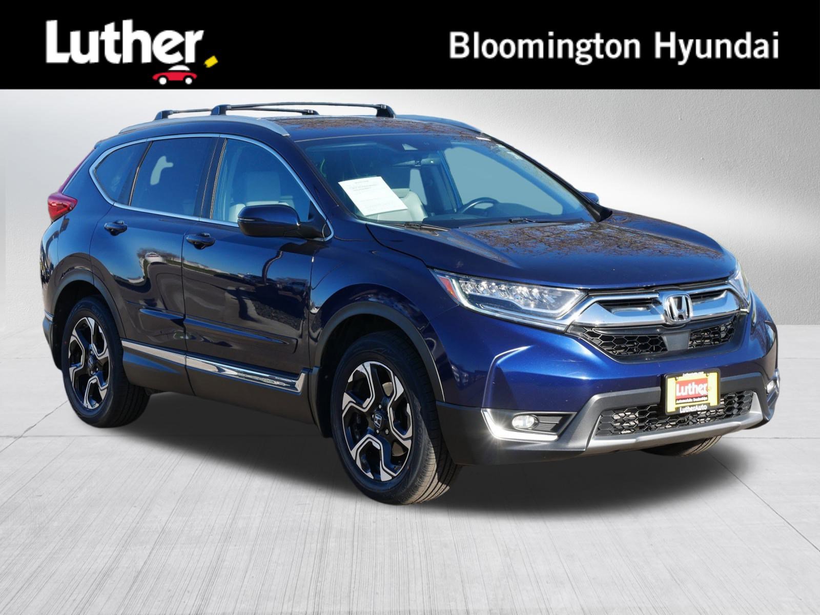 2017 Honda CR-V Touring's photo