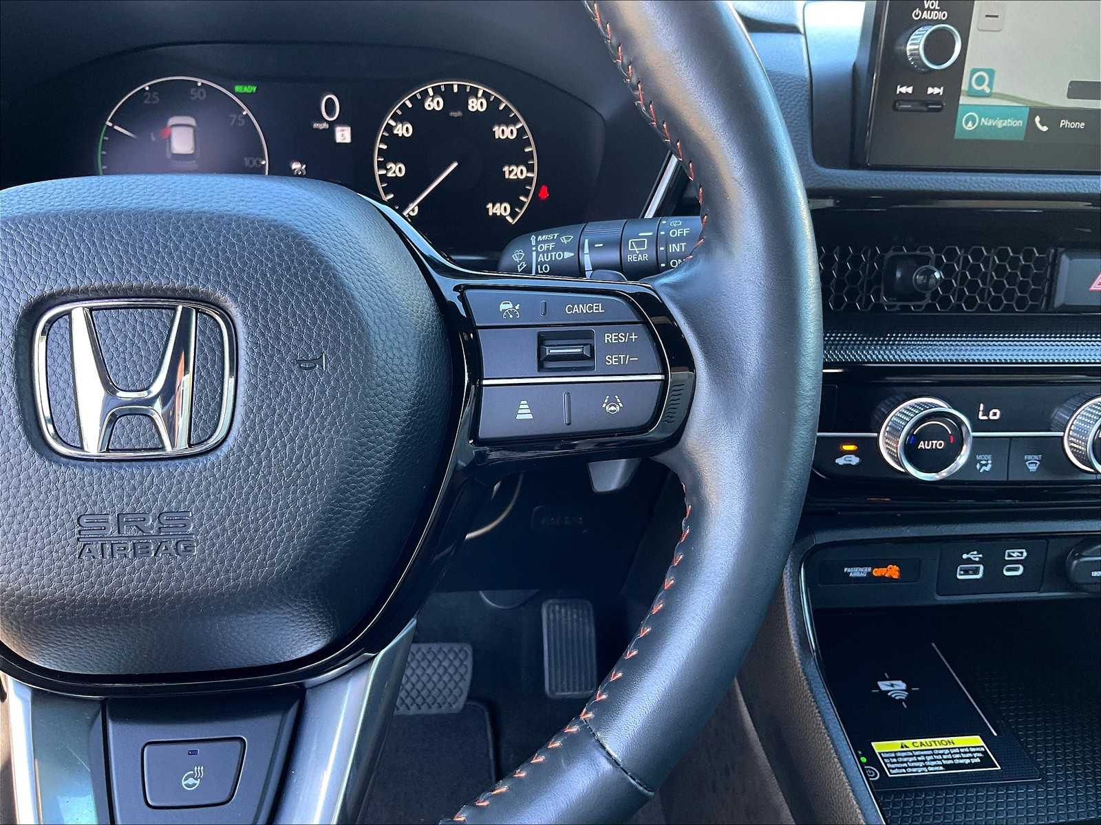 2024 Honda CR-V Hybrid Sport Touring photo 24