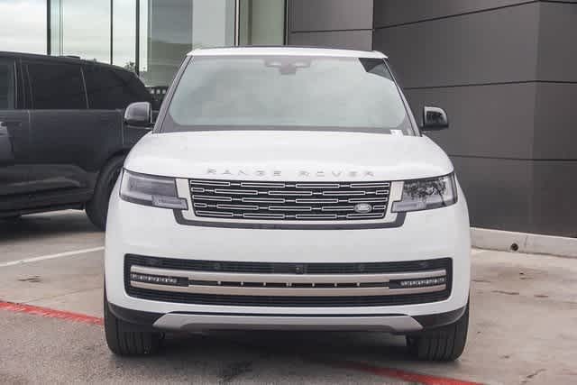 2025 Land Rover Range Rover SE photo 2