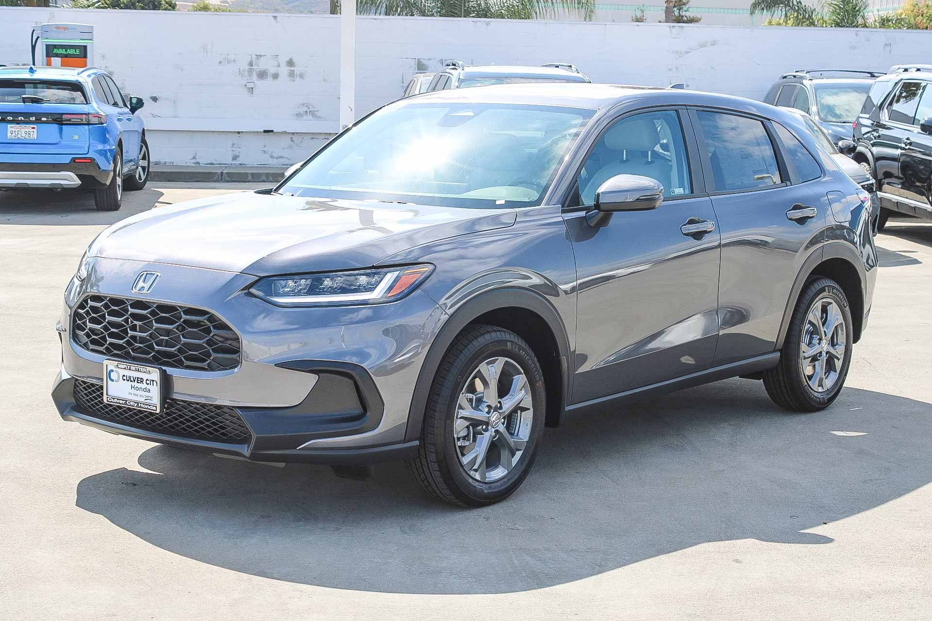 2026 Honda HR-V LX photo 3